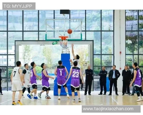 南京篮球队的节奏揭秘：激情与策略交织的篮球盛宴