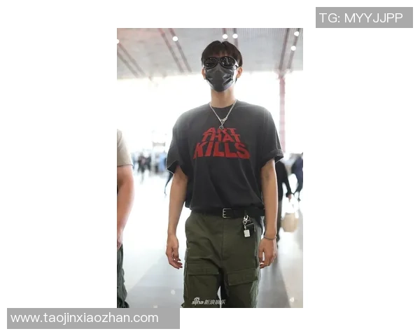 足球明星肌肉变化全纪录从青涩少年到健壮巨星的蜕变之路 足球明星肌肉变化全纪录从青涩少年到健壮巨星的蜕变之路